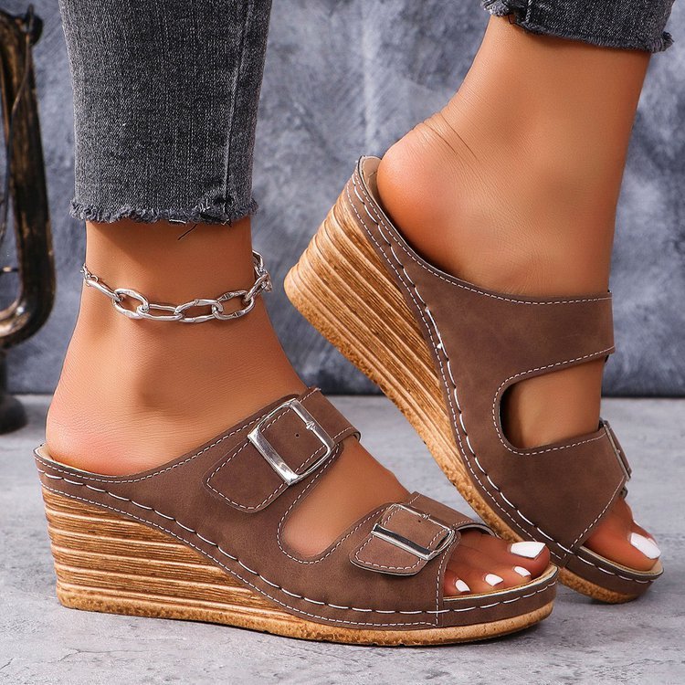 Women's Outer Wedge Belt Buckle Beach Slippers